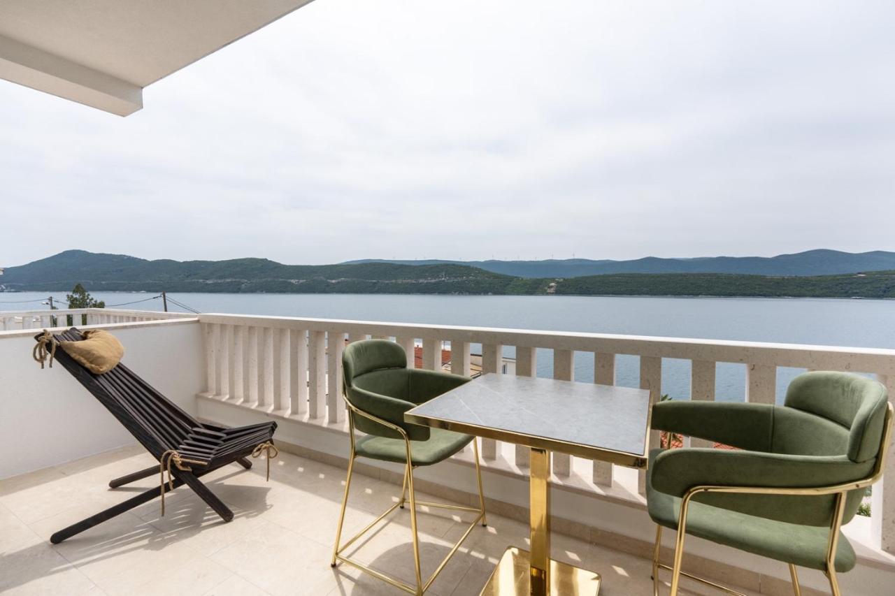 Villa Emina Sa Privatnom Plazom I Parkingom Neum Exterior foto