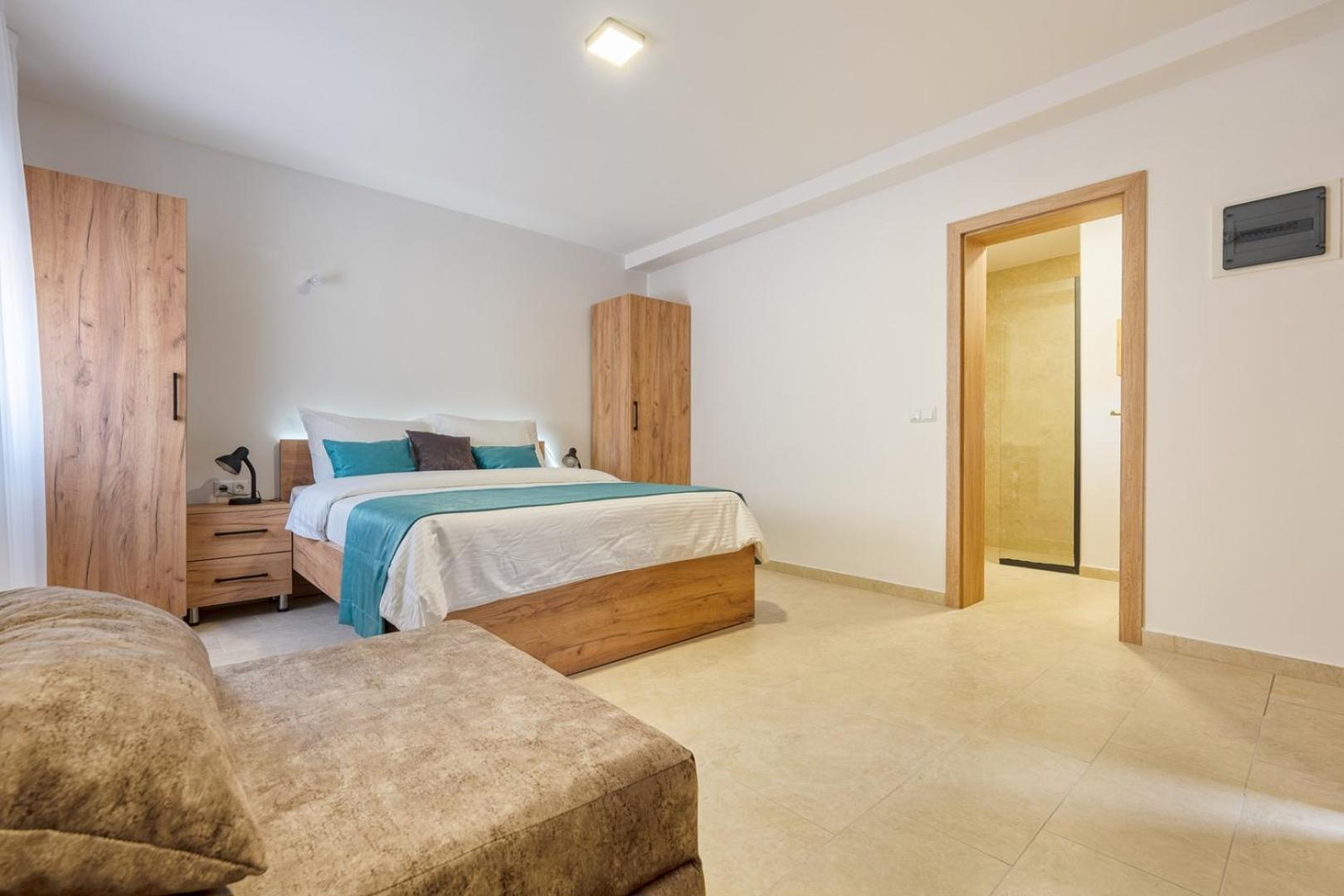 Villa Emina Sa Privatnom Plazom I Parkingom Neum Exterior foto