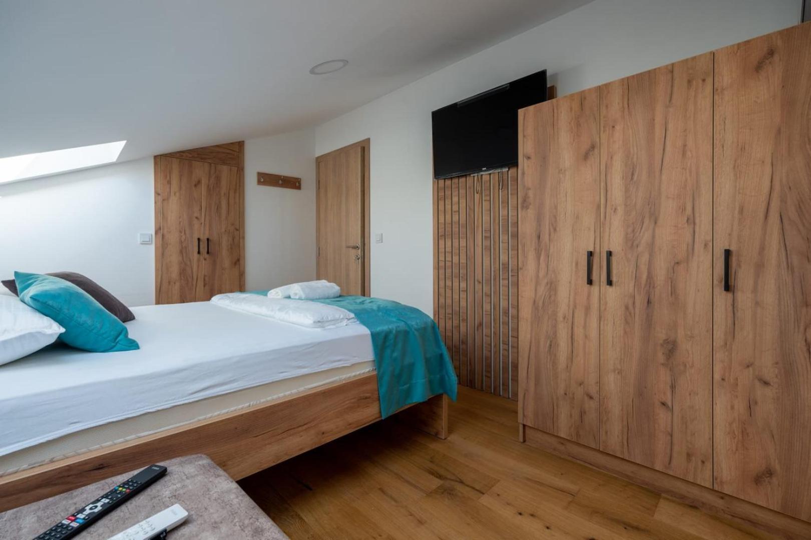 Villa Emina Sa Privatnom Plazom I Parkingom Neum Exterior foto