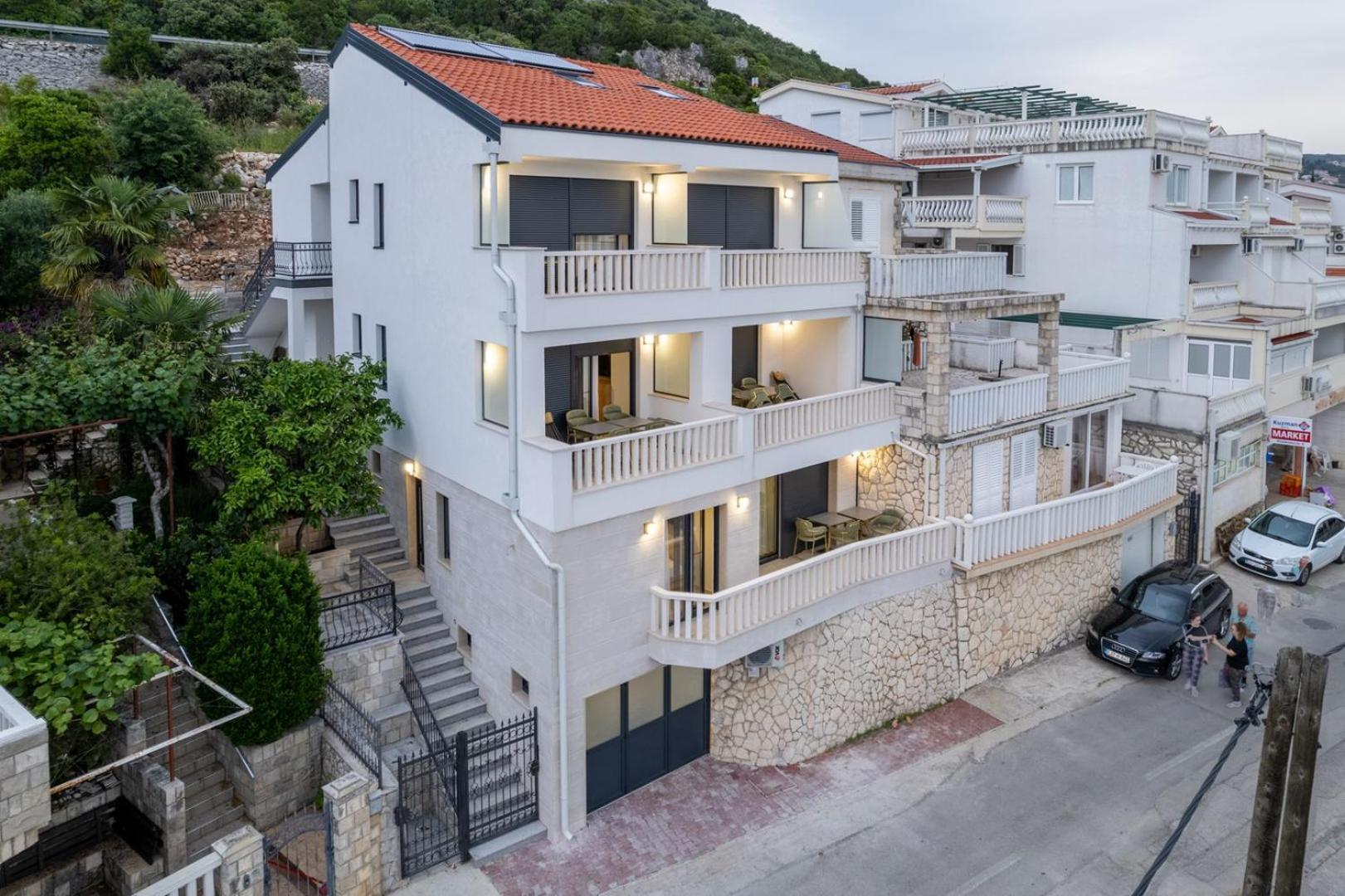 Villa Emina Sa Privatnom Plazom I Parkingom Neum Exterior foto