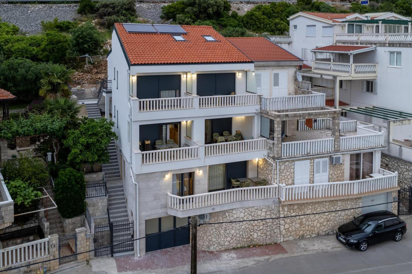 Villa Emina Sa Privatnom Plazom I Parkingom Neum Exterior foto